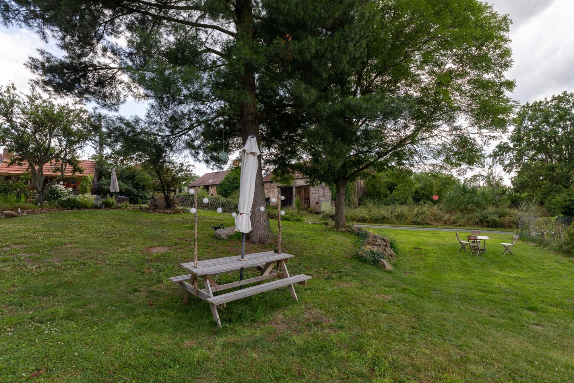 Louroux-de-Beaune Domaine La Pomme De Pin Bed & Breakfast エクステリア 写真